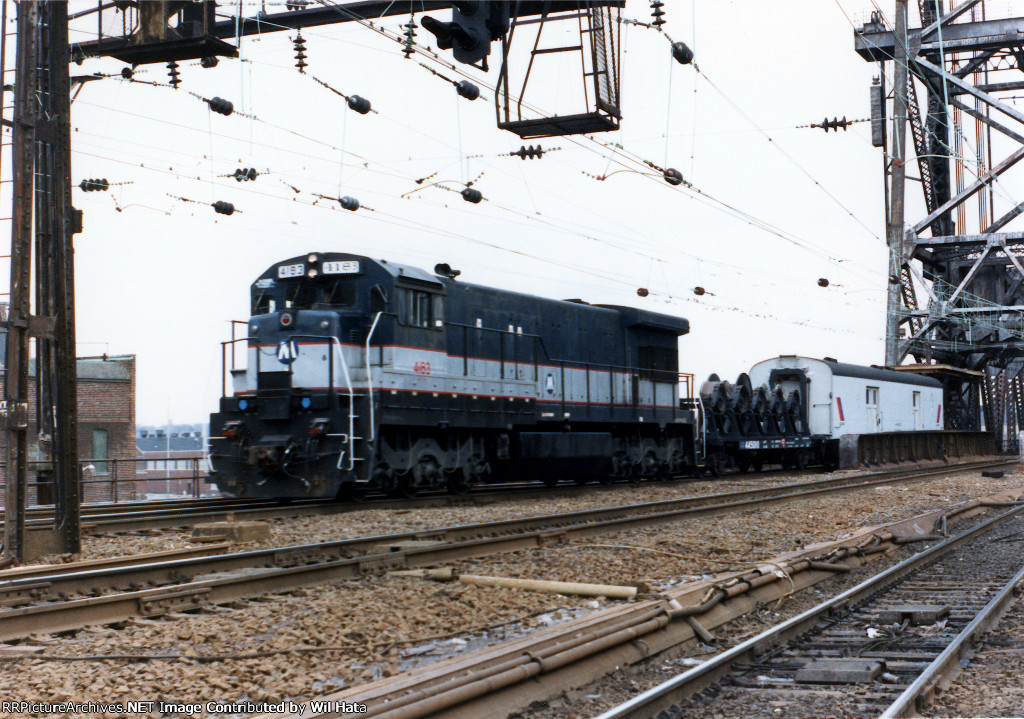 Metro-North U34CH 4183